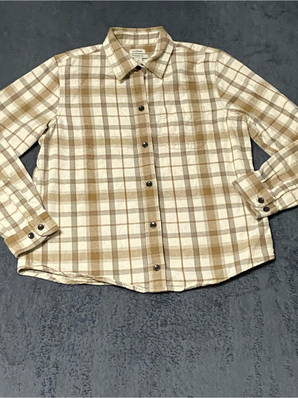LL Bean Scotch Plaid Flannel Shirt Womens XS Beige Tan Relaxed Fit Button Up